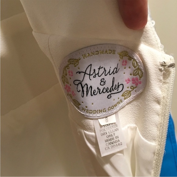 Astrid & Mercedes Gown - Picture 8 of 8